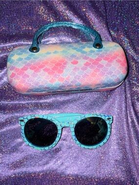 Girls Mermaid Capelli Sunglasses With Case